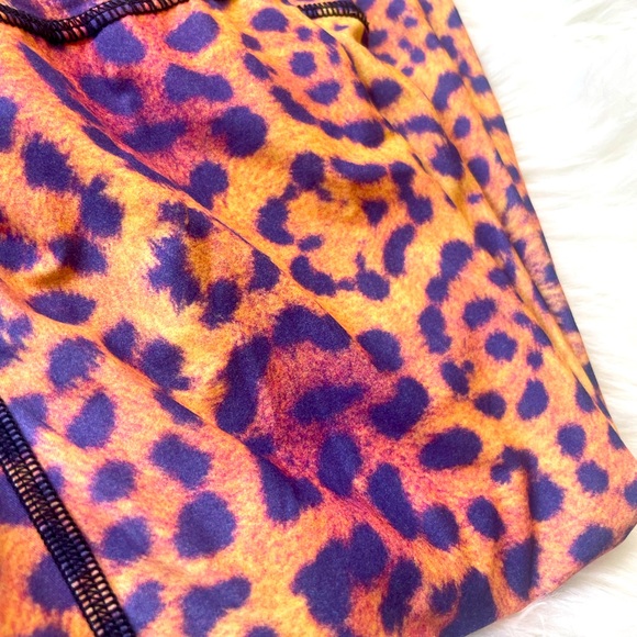 Lot of teeki yoga pants! Size small and xs - Picture 4 of 6